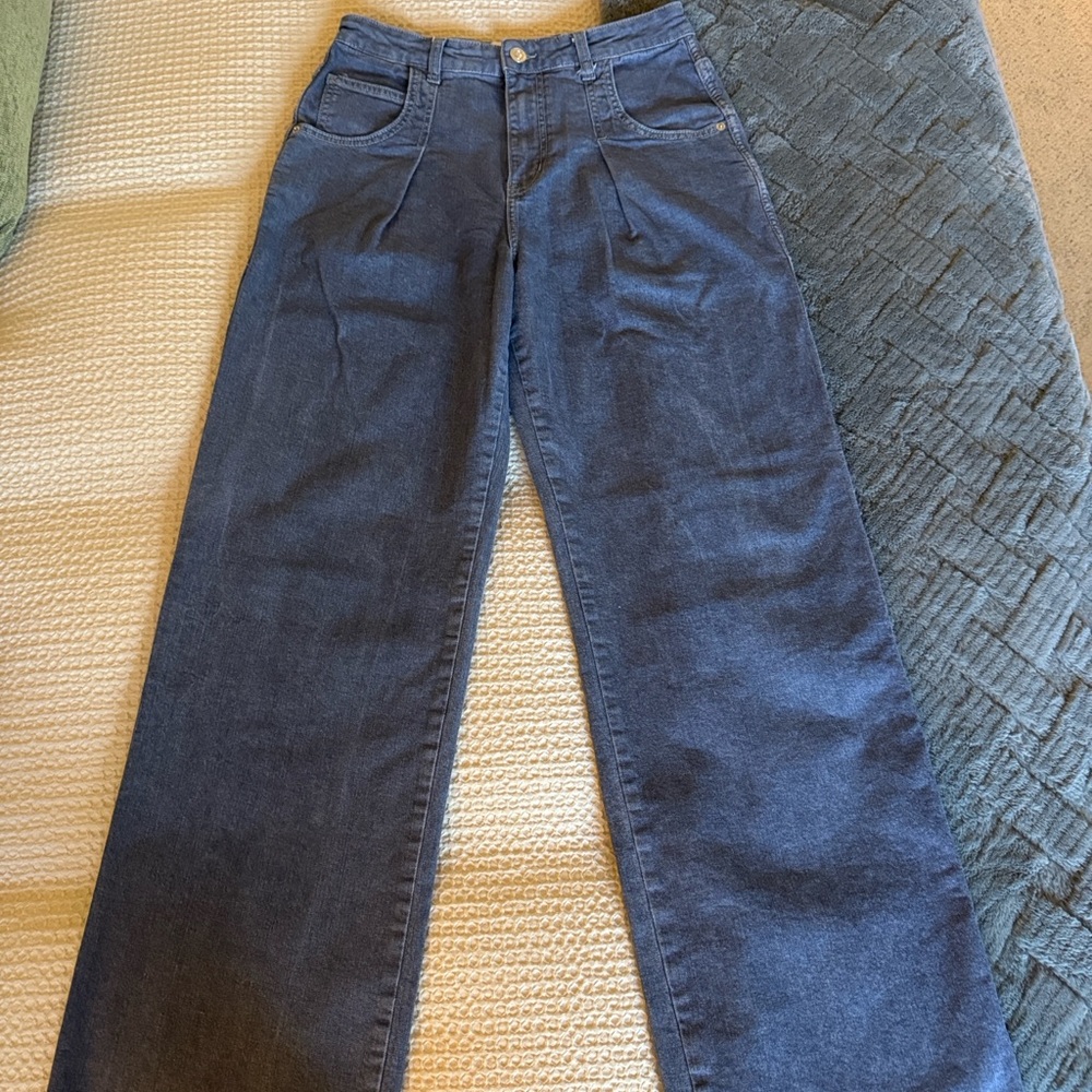 Current/Elliott Dark Blue Flare Jeans
